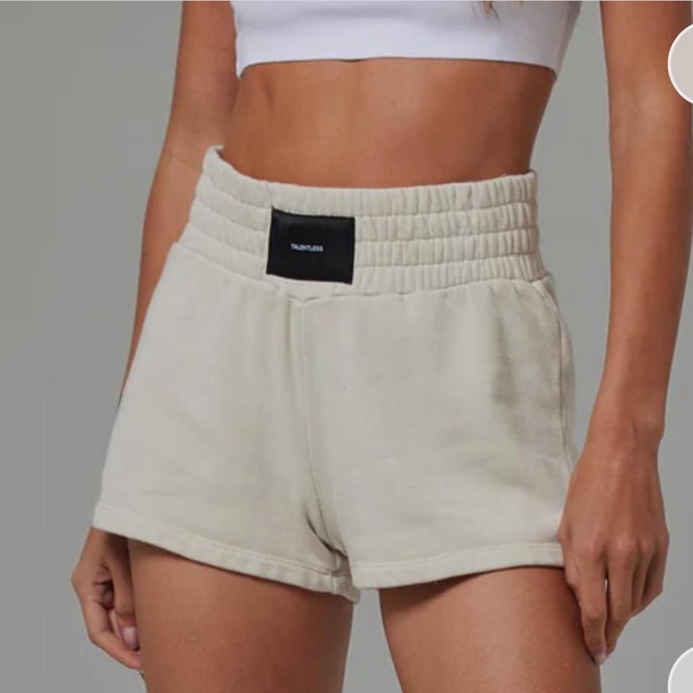 Talentless Cream Shorts, Size small!!!